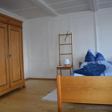 Vorderleggiswil Bed & Breakfast *
